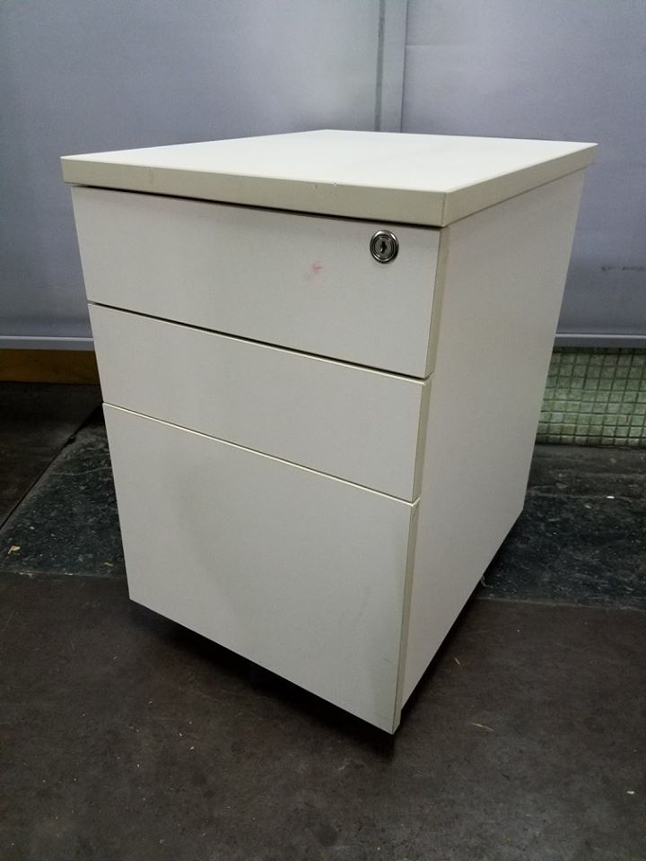 (420mm)米色三斗推柜